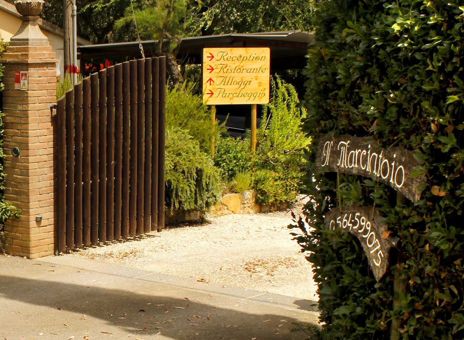 Agriturismo Maremma Il Marciatoio Agriturismo con camere appartamenti e piscina vicino Saturnia
